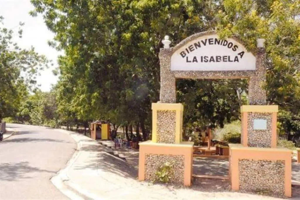 Semesterbostad Home Away From Home In La Villa Isabela